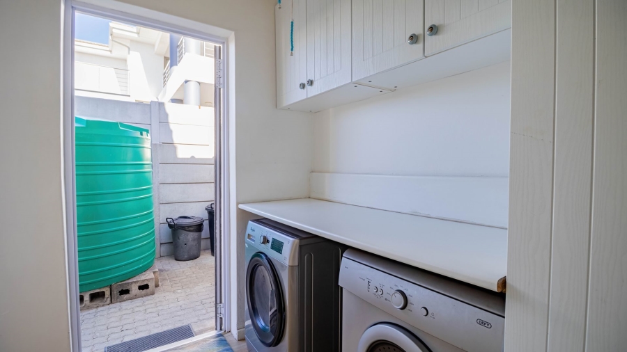 4 Bedroom Property for Sale in Yzerfontein Western Cape